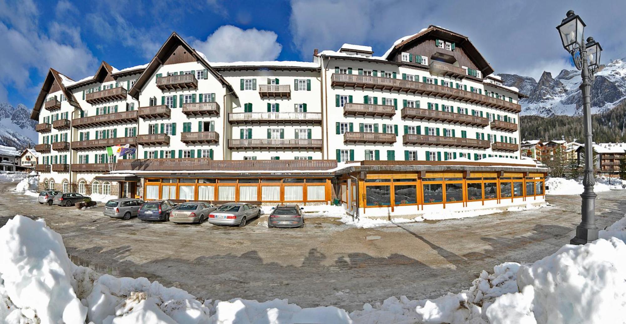 Th San Martino - Majestic Dolomiti Hotel Сан-Мартіно-ді-Кастроцца Екстер'єр фото