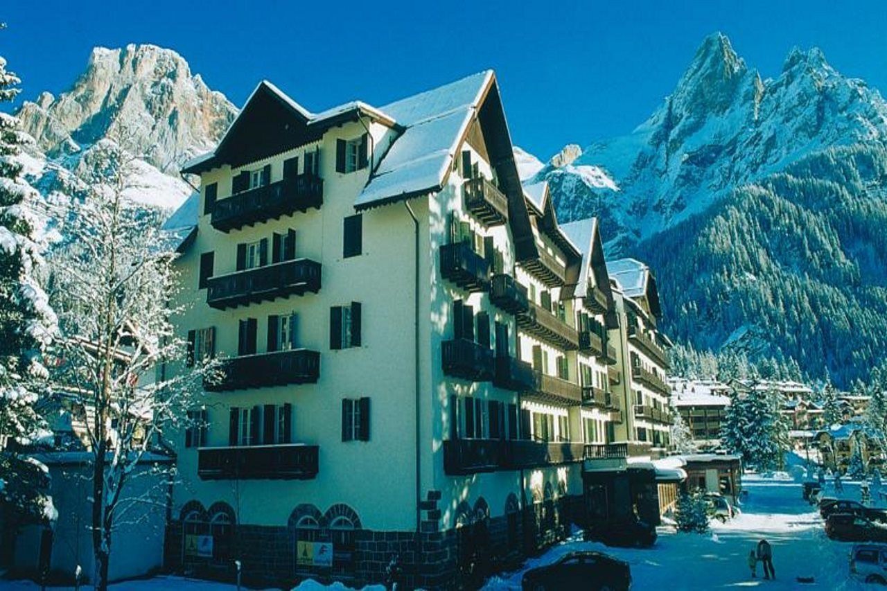Th San Martino - Majestic Dolomiti Hotel Сан-Мартіно-ді-Кастроцца Екстер'єр фото